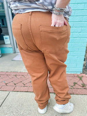 Cassie - HW Camel Cuffed Judy Blue Joggers