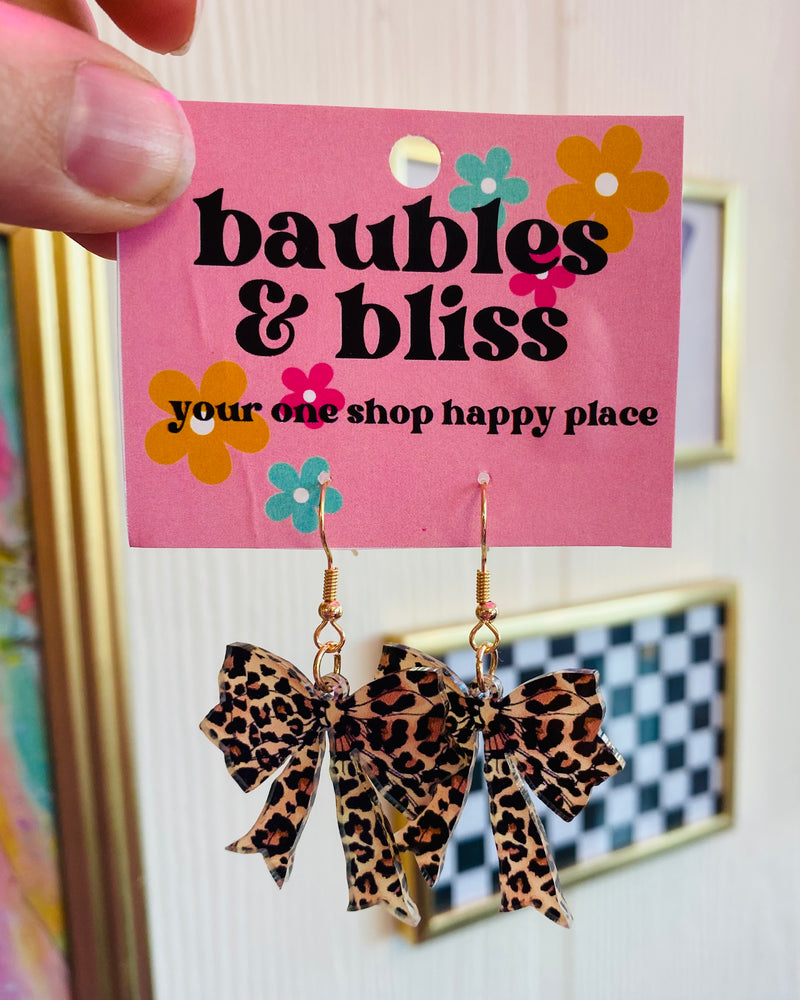 Purrfect Look Leopard Bow Earrings