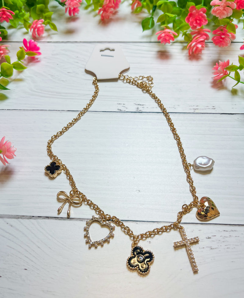 Chic Style Black & Pearl Charm Necklace