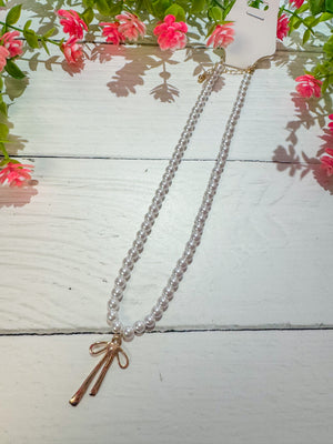 What a Beauty Knotted Bow Pearl Necklace